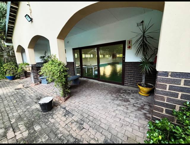 2 BEDROOM TOWNHOUSE FOR SALE IN SHELLY BEACH